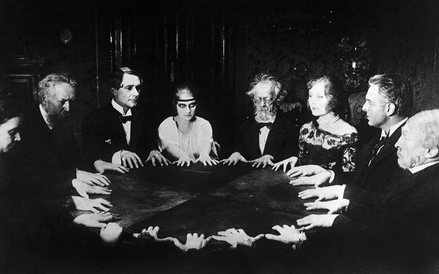 Seance Image